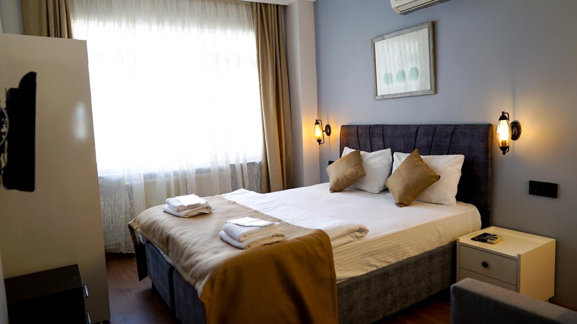 Front Door Suites Istanbul Exterior photo